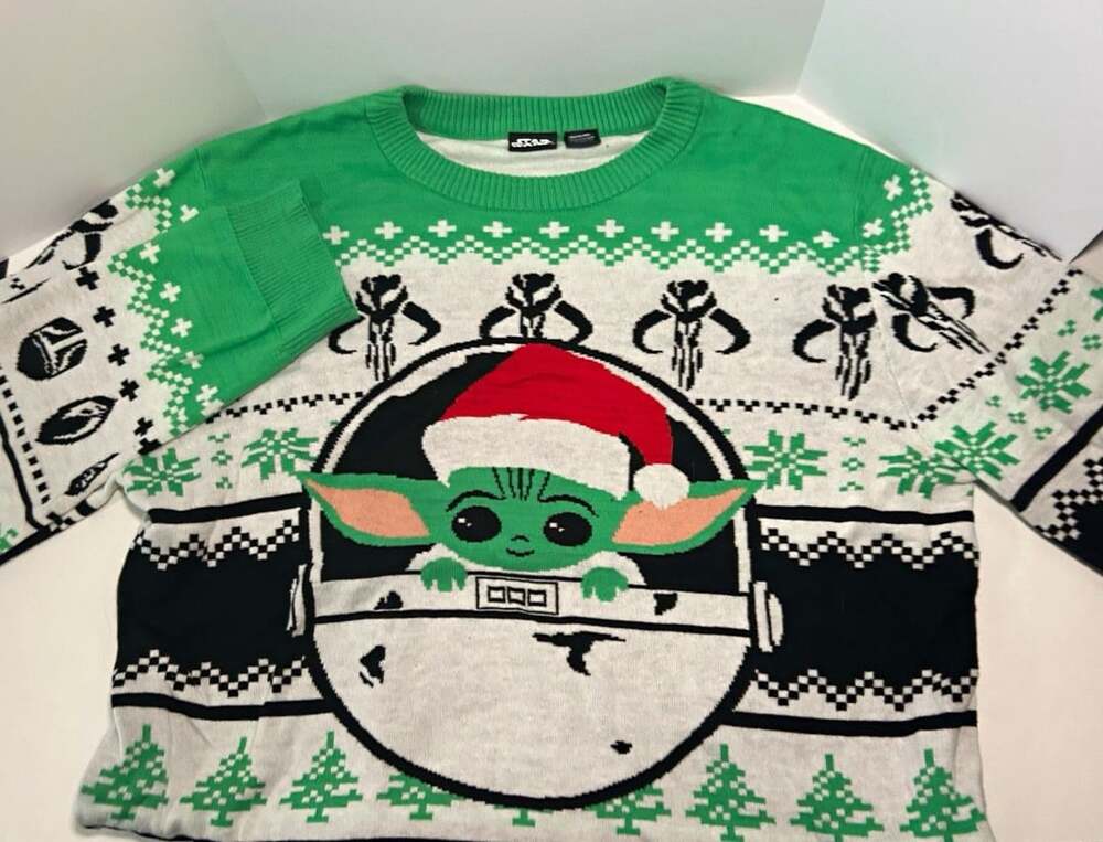 Star Wars Men’s Grogu Christmas Knit Pullover Sweater Crewneck Long L